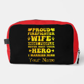 Trousse De Toilette Célébrer la force des familles de pompiers (Recto)