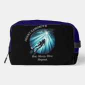 Trousse De Toilette Dive Deep, Live Bold : Scuba Fun! (Verso)