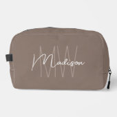 Trousse De Toilette Monogramme Moderne Nom Script Taupe (Recto)