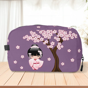 Trousse De Toilette Poupée Kokeshi au kimono rose sur fond violet