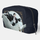 Trousse De Toilette Vol Anime HARRY POTTER™ avec Buckbeak (Coin droit)