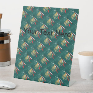 "Trout Fin"-forel met gevilde natte vlieg op groen Reclamebord Met Voetstuk