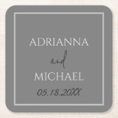 Trouwcadeau met dubbelgrijze naam en datum wit vierkante kartonnen onderzetter (Voorkant)