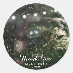 Trouwcadeau met liefdes vogels en pijnboom ronde sticker