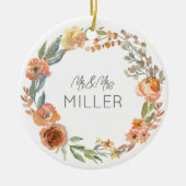 Trouwdatum Mr&Mrs Naam Herfst Bloemenkunst Keramisch Ornament (Voorkant)