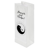 TROUWFLES CADEAU TAS. b/w YinYang harmonieduif Wijn Cadeautas (Achterkant Gekanteld)