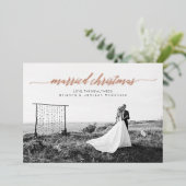 Trouwfoto met Kerstmis Foto van pasgetrouwden Folie Feestdagenkaart (Staand Voorkant)