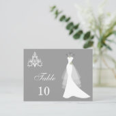 Trouwjurk, kroonluchter op grijs Tafelnummer (Staand voorkant)