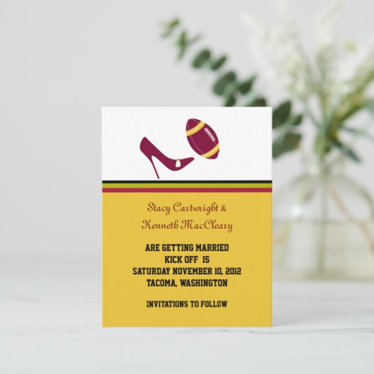 Trouwkaart met Voetbal Maroon & Geel Save the Date Kaart (Staand voorkant)