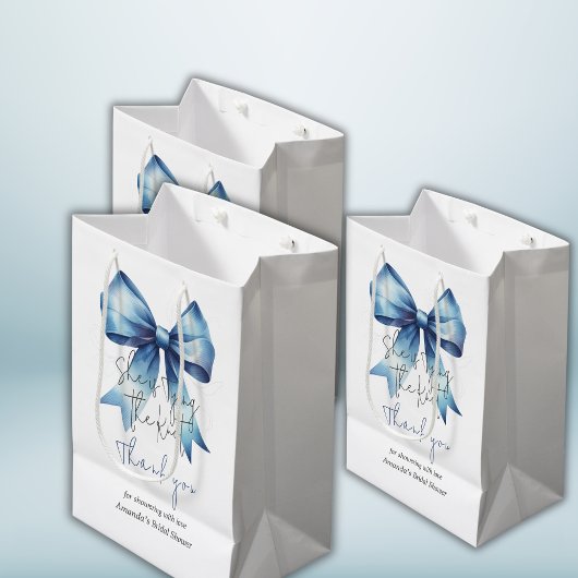 Trouwring Knopen Iets Blauws Boog Bruidsfeest Medium Cadeauzakje