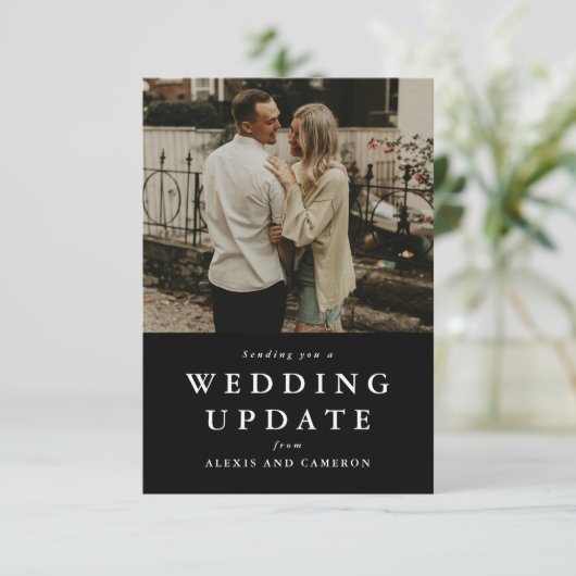 Trouwupdate wijzig de datum zwarte fotokaart (Staand voorkant)