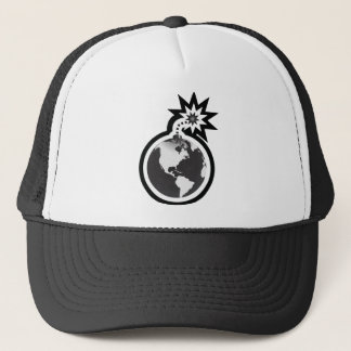 Trucker Hat van World Explosion Logo Pet