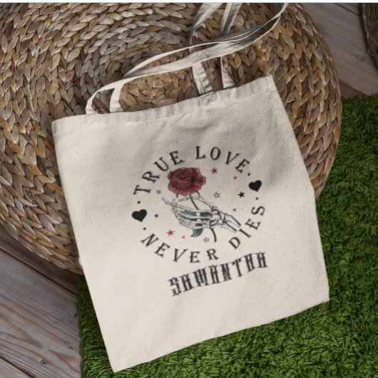 True Love Dies Valentijn Skeleton Monogram Tote Bag