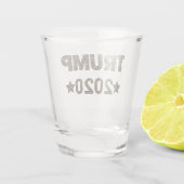Trump 2020 camouflage campagne shot glas (Achterkant)