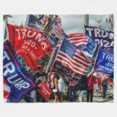 TRUMP 2024 FLEECE DEKEN (Voorkant (Horizontaal))