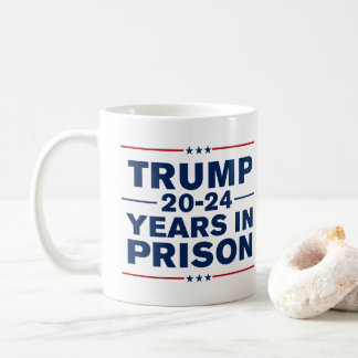 Trump 2024 jaar in de gevangenis zet hem op antitr koffiemok