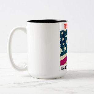 TRUMP 2024 ZIET ER BETER UIT TWEEKLEURIGE KOFFIEMOK