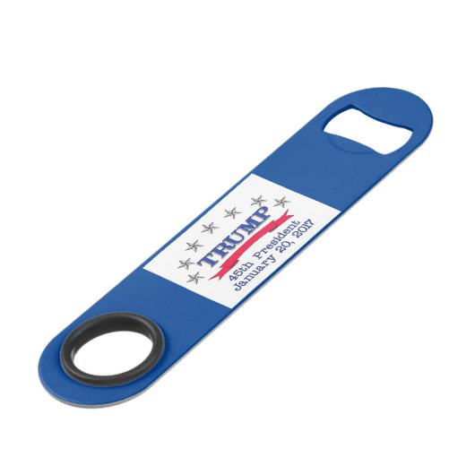 Trump 45e président (Devant angulaire)