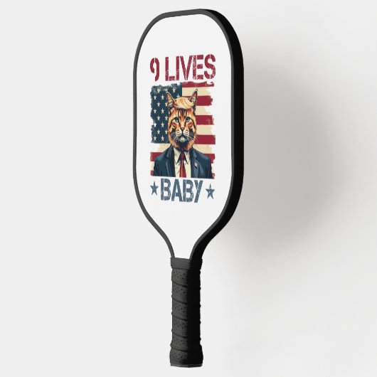 Trump 9 leeft in Baby Pickleball Paddle (Links)