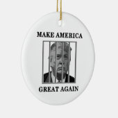 Trump Behind Bars Keramisch Ornament (Rechts)