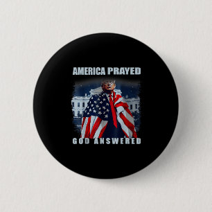Trump bidt dat Amerika antwoordt Ronde Button 5,7 Cm
