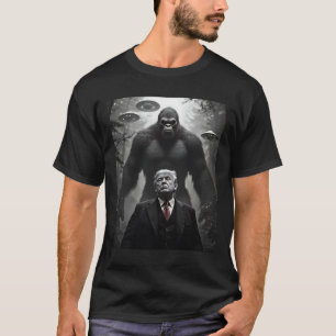 Trump Bigfoot Ufo Alien Ontmoeting Bezoek Complot T-shirt