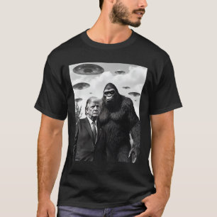 Trump Bigfoot Ufo Alien Ontmoeting Buitenaards T-shirt