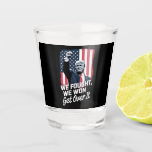 Trump Heeft Gewonnen Kom Er Overheen Trump Overwin Shot Glas