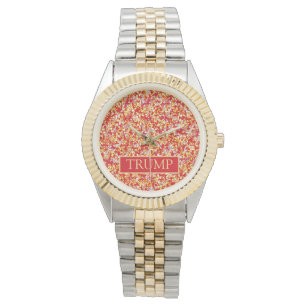 TRUMP KIJKT HORLOGE
