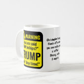 Trump Maduro Battleships Funny Personalized Koffiemok (Voorkant links)