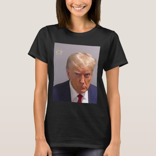 Trump Mugshot T-shirt - iconisch en grappig (Voorkant)