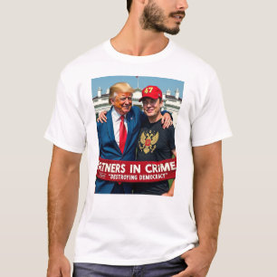 Trump Musk werkt mee aan misdaad tegen Trump T-shirt
