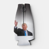 Trump President Waving Bottle Cooler (Achterkant)