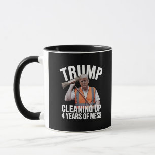Trump ruimt 4 jaar rommel op Afvalbak Mok