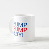 TRUMP TRUMP BÉBÉ CAFÉ MUG (Devant gauche)
