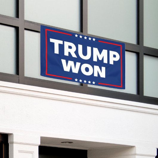 Trump won 2024 spandoek (Buitenkant Gebouw)