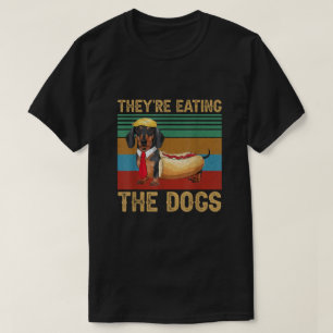 Trump: ze eten de honden van teckel Weiner T-shirt