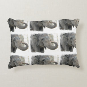 Trumpeting Elephant Decoratief Kussen