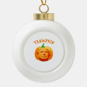 Trumpkin Funny Halloween – Spooky Parody Edition Keramische Bal Ornament (Voorkant)