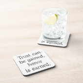 Trust & Honor Hard Plastic Onderzetter (Rechterzijde)