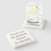 Trust & Honor Marble Stone Onderzetter (Zijkant)