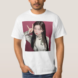 " tsuki billlie in 2022 " t-shirt