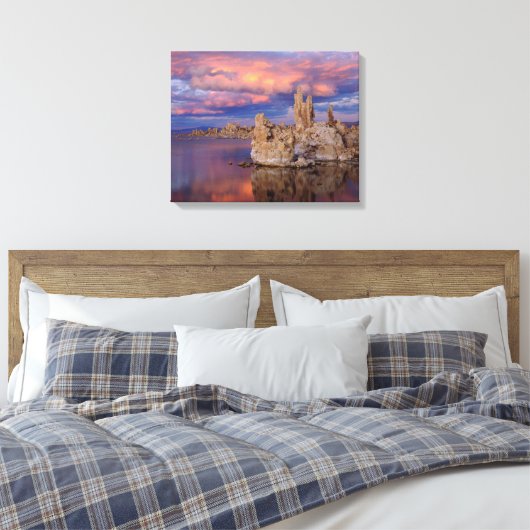 Tufa-formaties op Mono Lake Canvas Afdruk (Insitu (Slaapkamer))