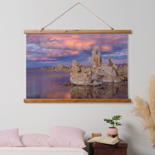 Tufa-formaties op Mono Lake Hangend Wandkleed (Slaapkamer)