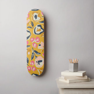 Tuin-huis-handgetekend vlot inktbloemmotief skateboard