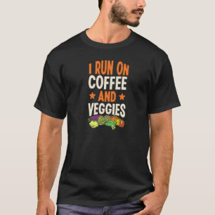 Tuinieren 4\Ik Loop Op Koffie En Groenten Sla Cu T-shirt