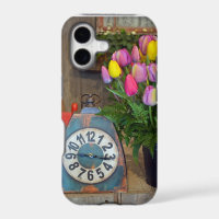 Tulières de printemps et coque iphone d'horloge