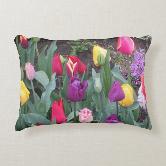 Tulip Garden Accent Pillow Accent Kussen (Voorkant)