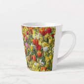 Tulipes colorées et jonquilles Fleurs Latte Mug (Droite)