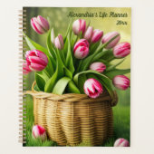 Tulipes roses dans un panier champêtre (Devant)